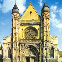 Entrance to St Antoine Cathedral